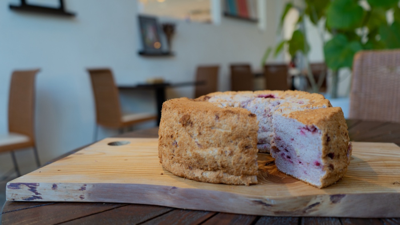 しっとりしたシフォンケーキの断面